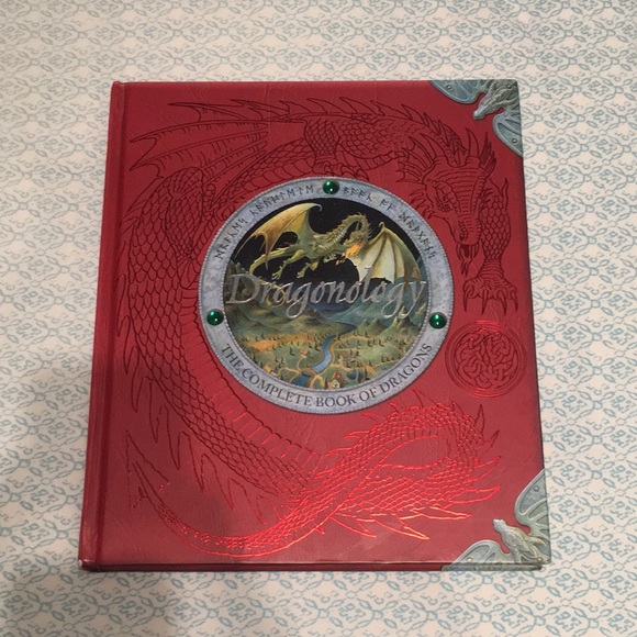 Dragonology: The Complete Book of Dragons - Picture 2 of 8